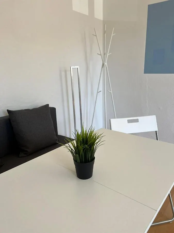 Privatzimmer Im Herzen Von Ипхофен Проживание в семье